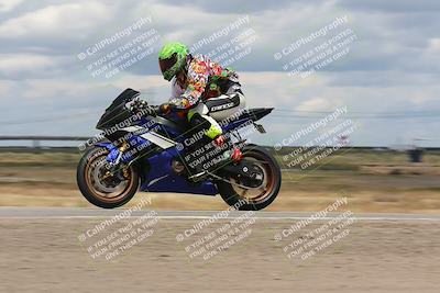 media/Apr-26-2024-TrackDaz (Fri) [[c4b677d280]]/C Group/140pm (Wheelie Bump)/